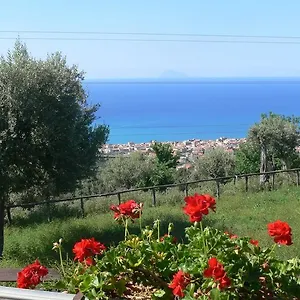 Séjour à la ferme Serre, SantʼAgata di Militello